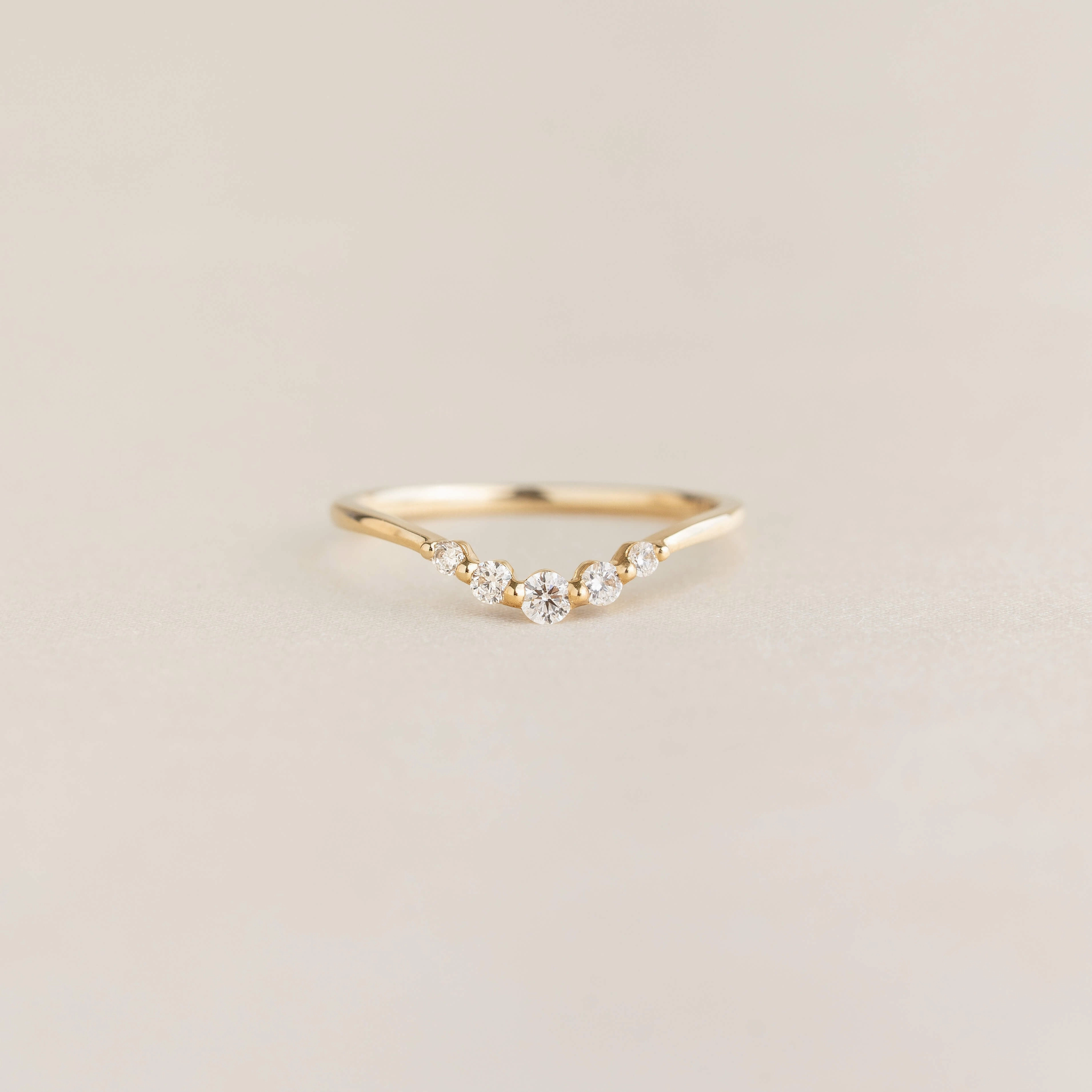 Amazing Accessory Superior Accessory Graduated Diamond V Ring 14k Gold - Liora