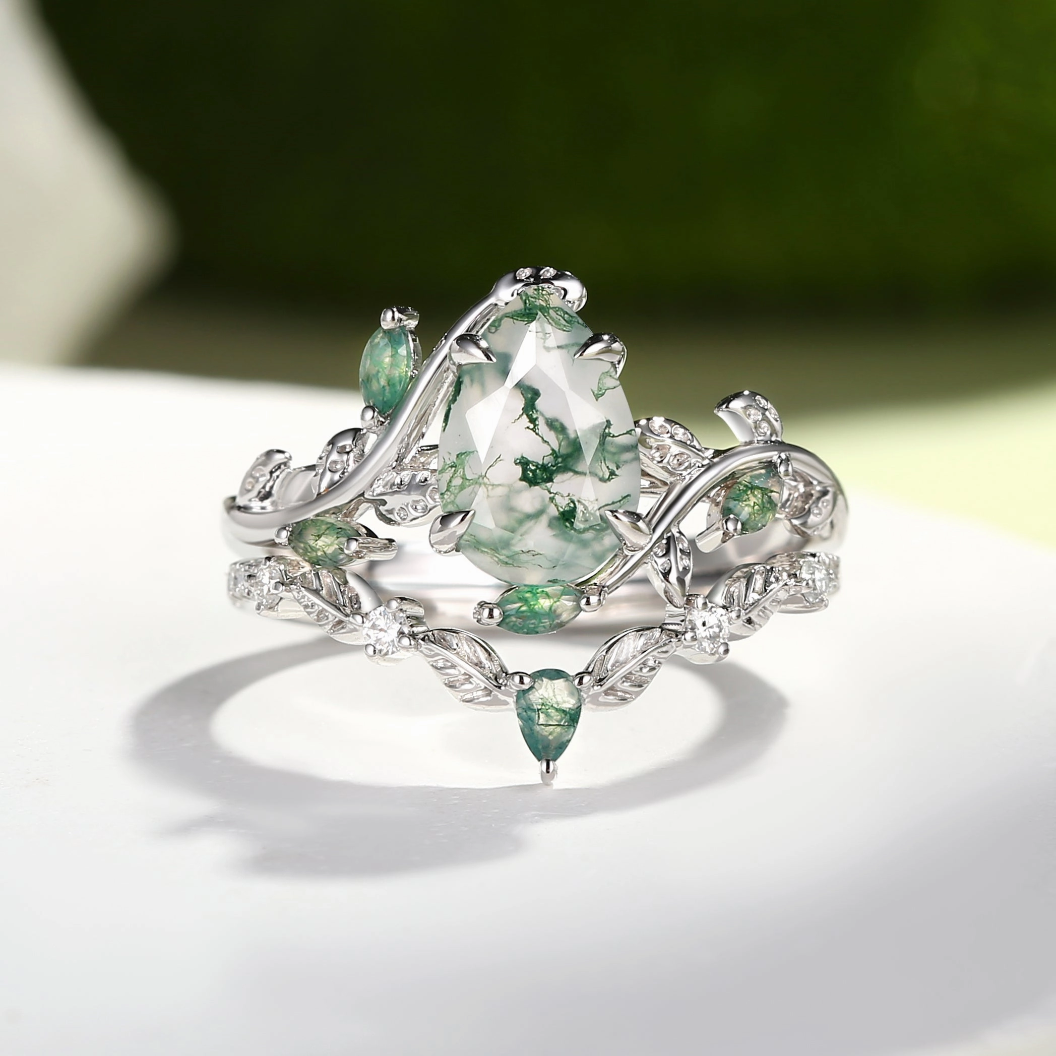 Casual Accent Green Moss Agate Pear Vine Engagement Ring Set 2pcs - Daphne