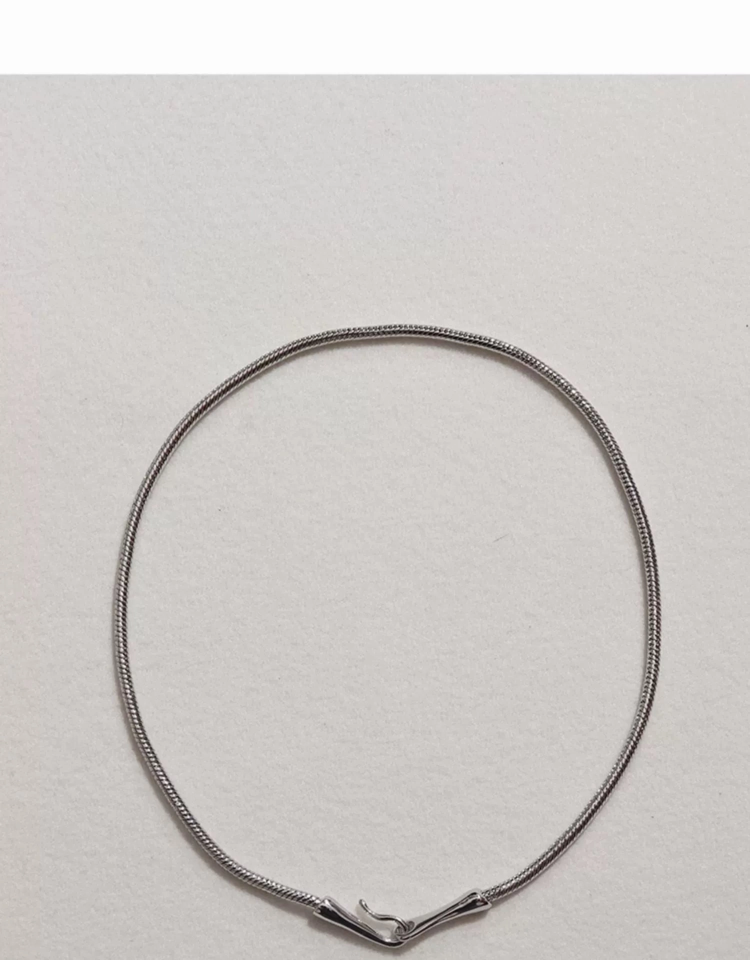 Exquisite Adornment Hardware Hook Pendant Necklace Gold & Silver