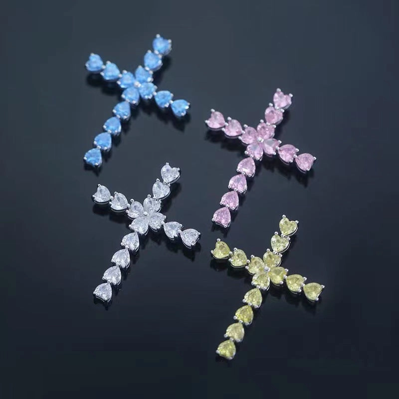 Heart Shaped Cross Pendant Necklace | S925 Artistic Mood