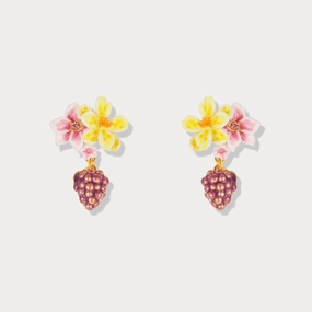 Charming appeal Handcrafted Treasures Sweet Grape Flower Earrings