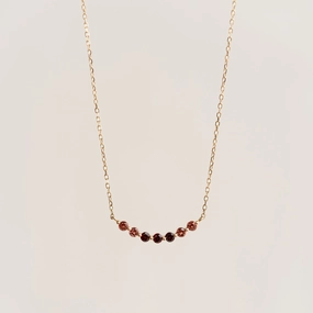 January Birthstone Necklace 14k Gold - Ombre Garnet Shining Feature