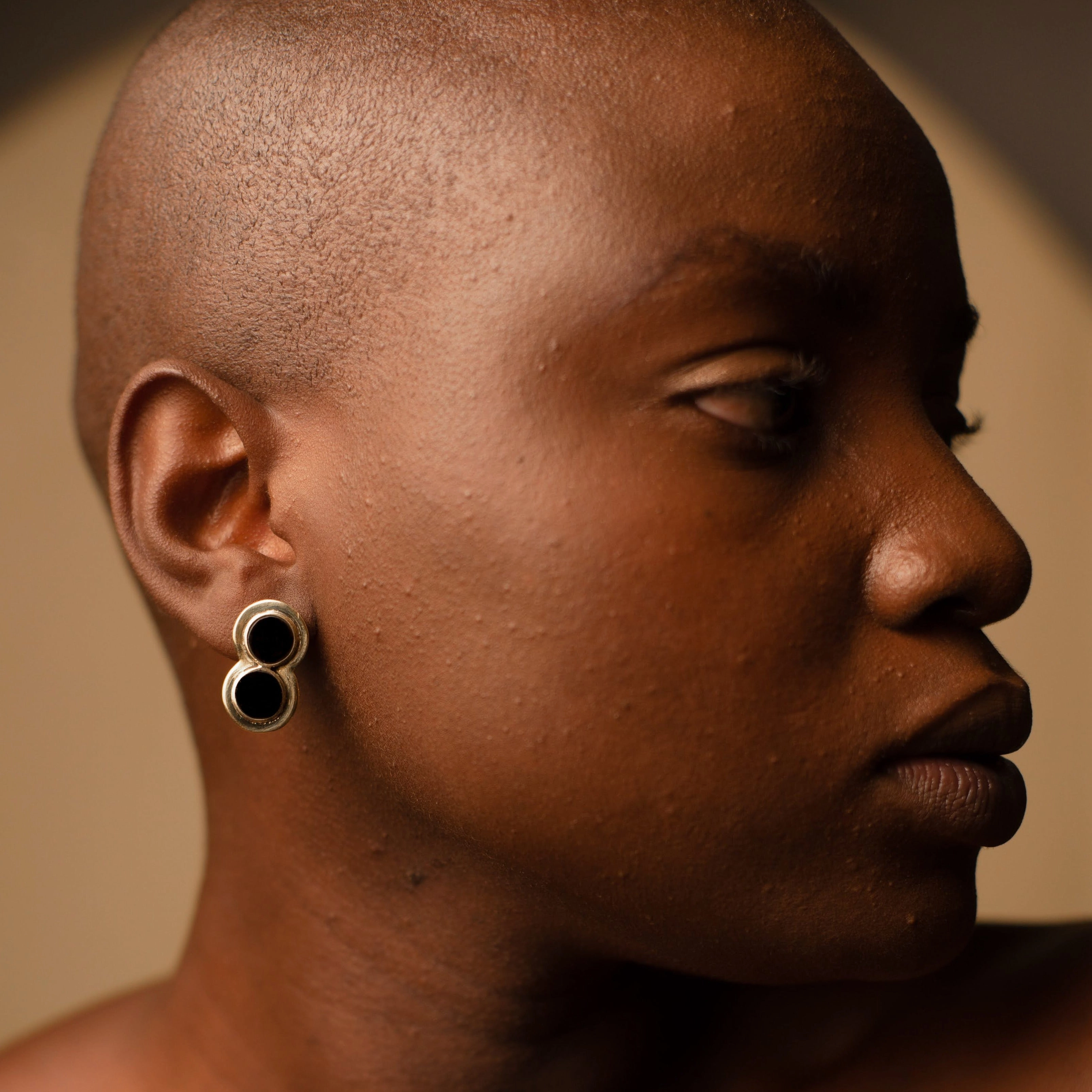 Vintage Feature Sophisticated Look Kelly Earring