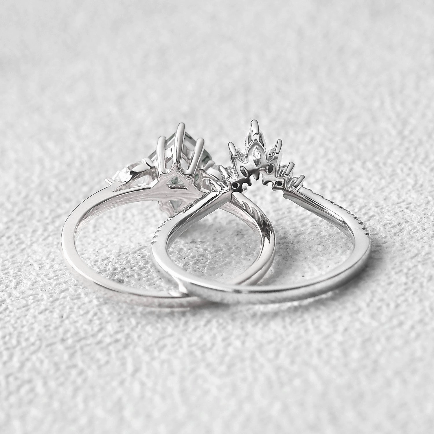 Kite Cut Green Moss Agate White Gold Engagement Ring Set 2pcs Elegant Style Fashionable Piece