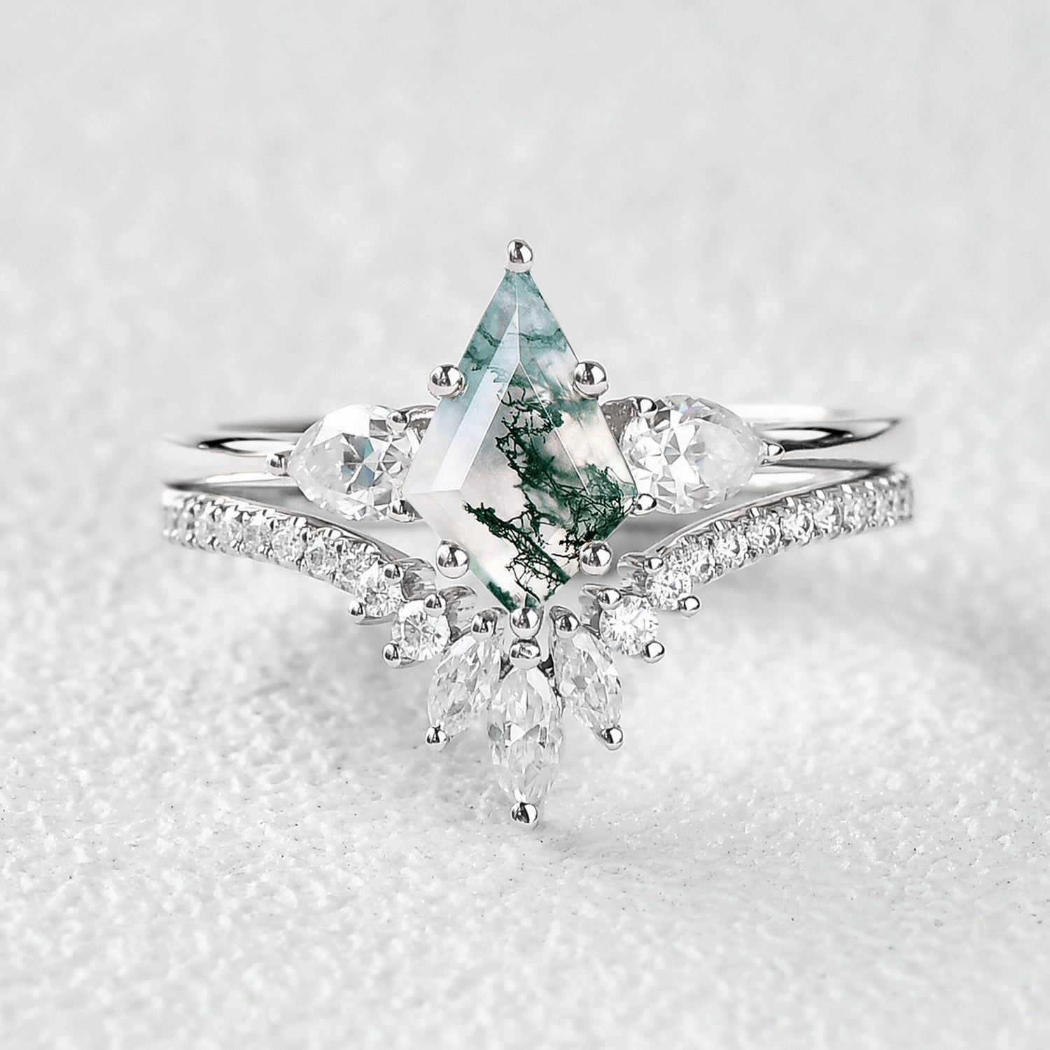 Kite Cut Green Moss Agate White Gold Engagement Ring Set 2pcs Elegant Shine