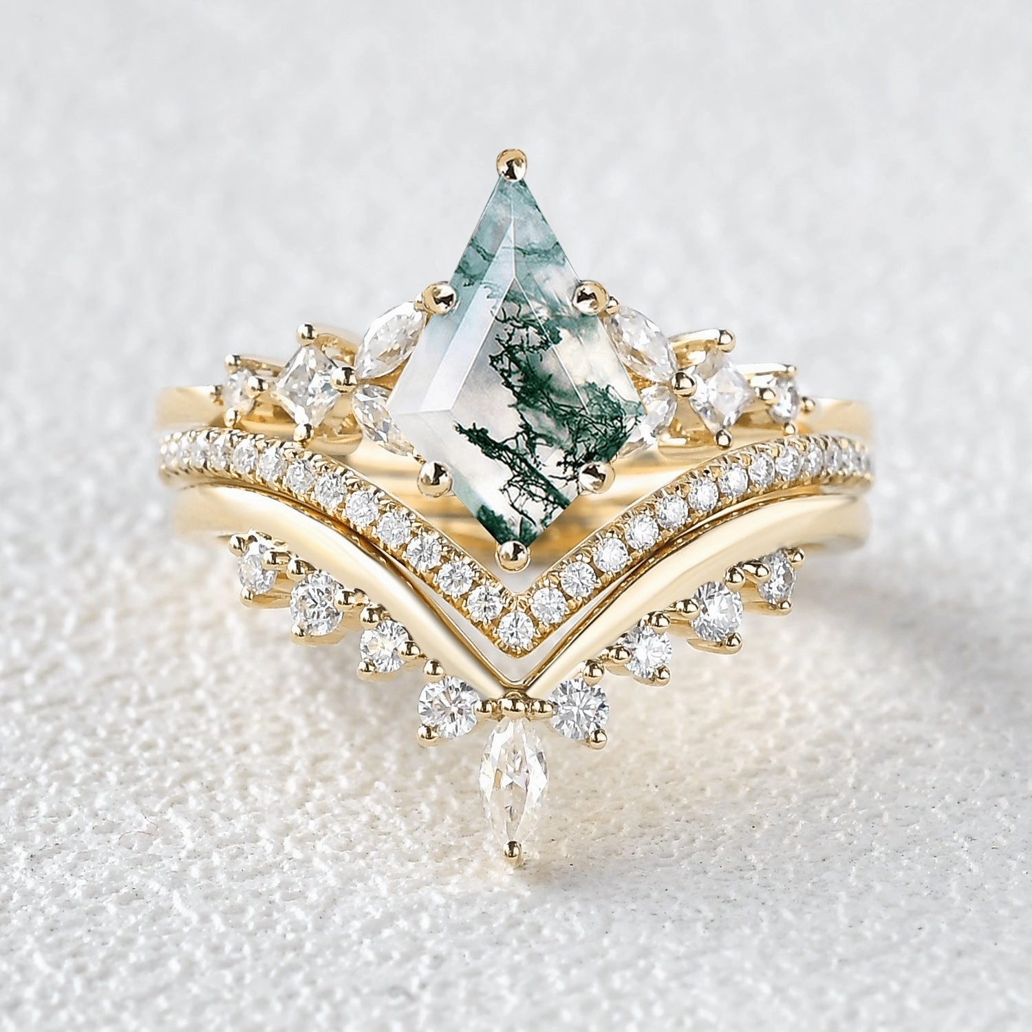 Kite Cut Moss Agate Stacking Luxurious Engagement Bridal Set 3pcs Event Edge Classic Pairing