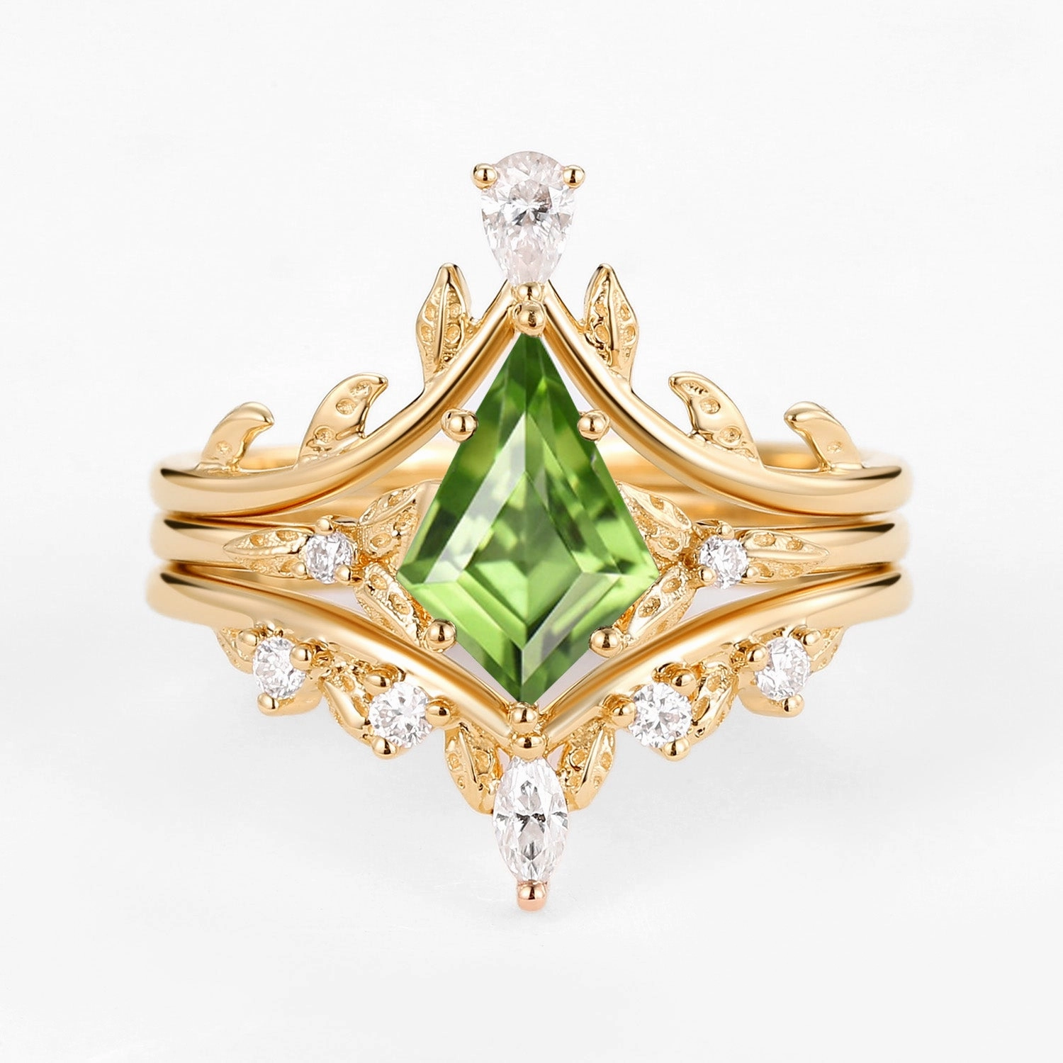 Kite Cut Peridot Leafy Engagement Ring Set 3pcs Graceful Detail