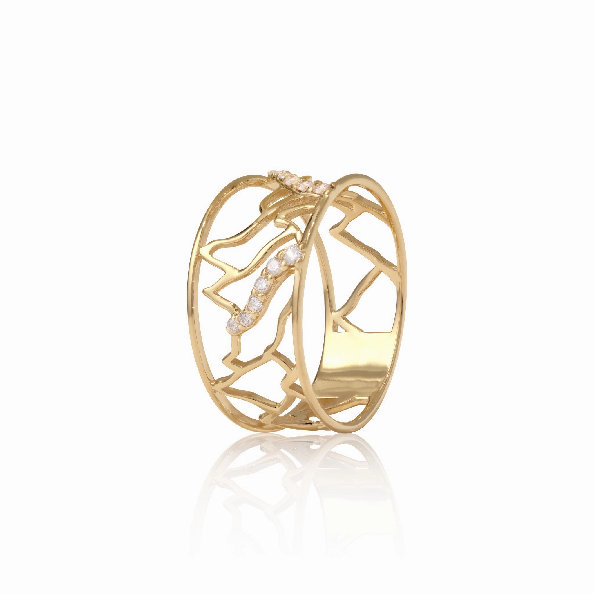 Minimal Glimmer Ko?olau Waterfall Ring in Gold with Diamonds - 10mm