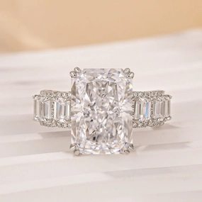 Trend Style Elegant Spark 10.0Ct Radiant Cut Engagement Ring Travel Ring With Emerald Cut Band Stone