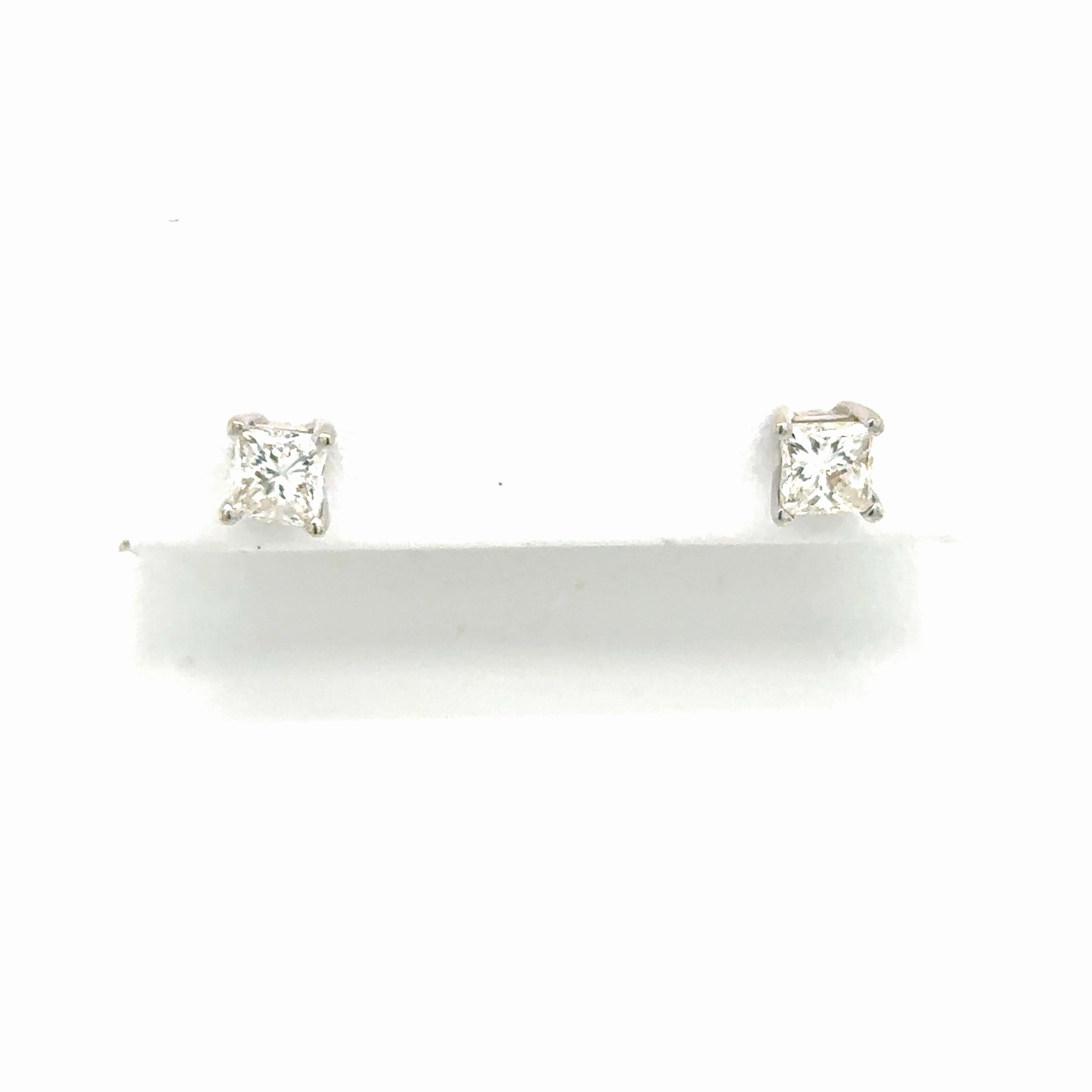 Kirkland Jewelry Estate | 14K White Gold Princess Cut Diamond Solitaire Earrings Unique Ornament