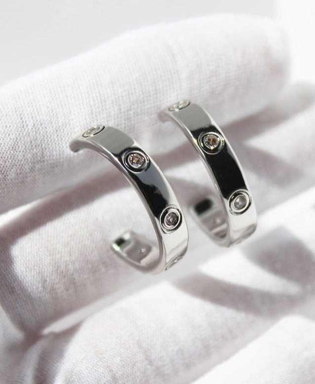 Lisette Diamond Studded C-Shape Earrings Pastel Ornament Polished Element