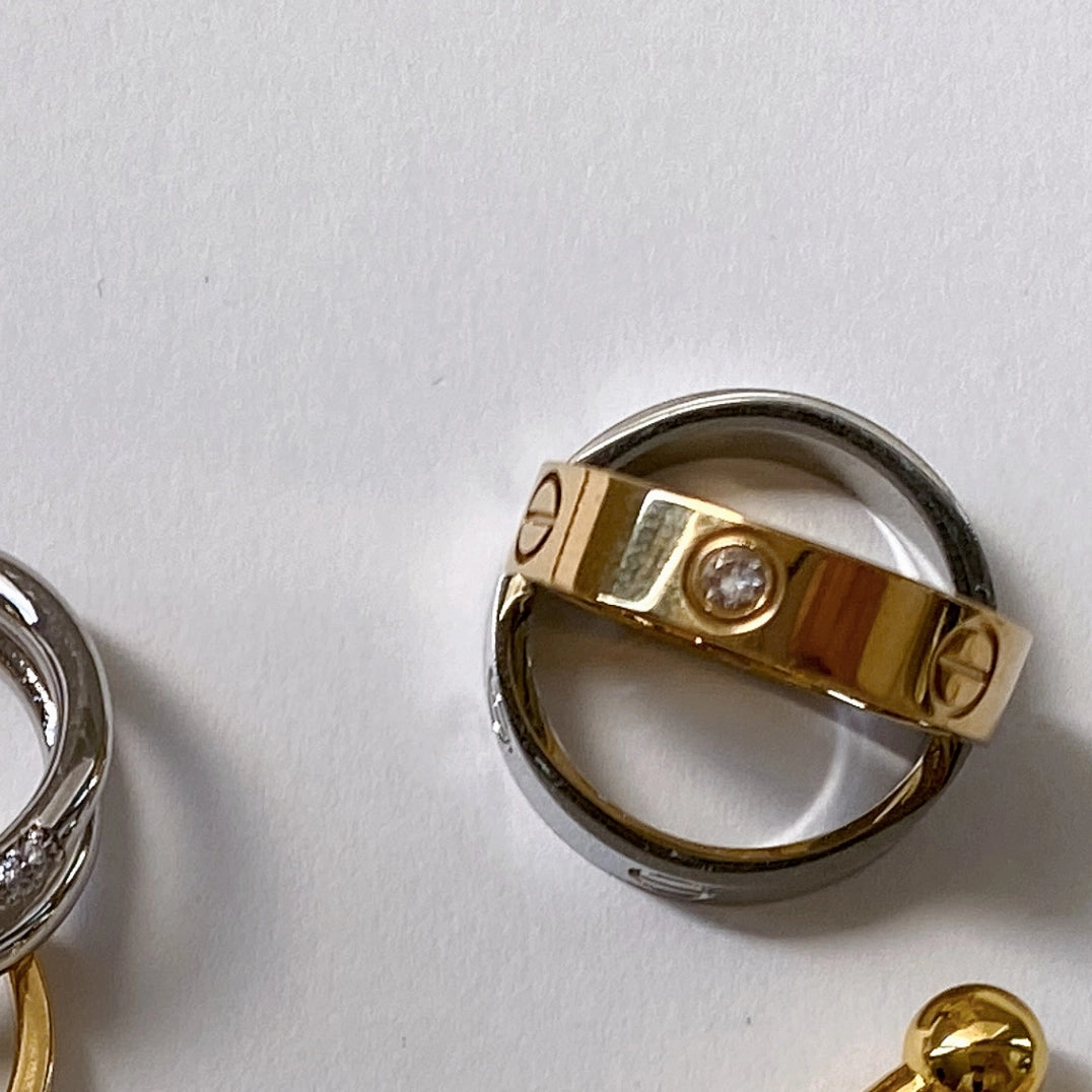 Classic Accent Lisette Geometric Stamped Ring