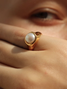 Liva Gold Pearl Ring Low-Cost Craft