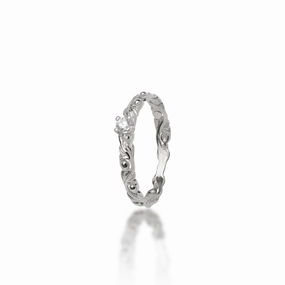 Living Heirloom Ring in White Gold with Diamonds - 3mm Sleek Design
