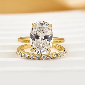 Louily Classic Yellow Gold Oval Cut Wedding Ring Set With Round Cut Wedding Band Distinct Edge