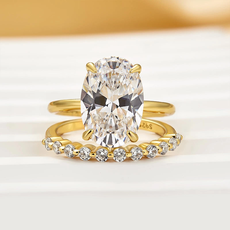 Louily Classic Yellow Gold Oval Cut Wedding Ring Set With Round Cut Wedding Band Distinct Edge