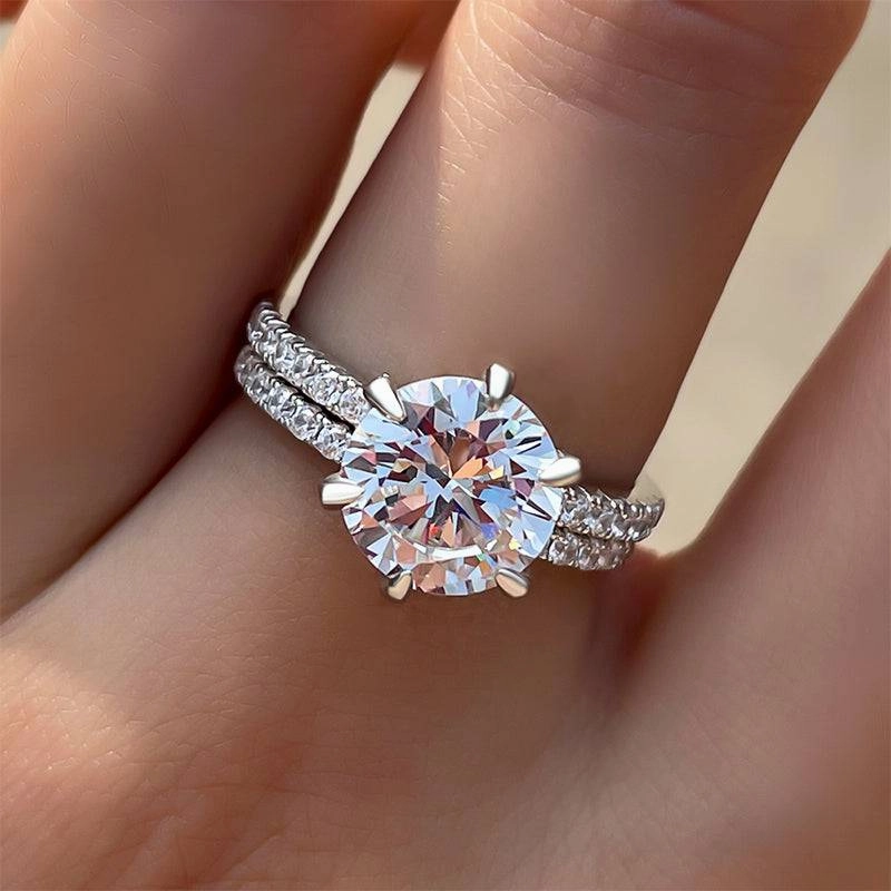 Delicate Edge Louily Exclusive Round Cut Simulated Diamond  Wedding Set In Sterling Silver