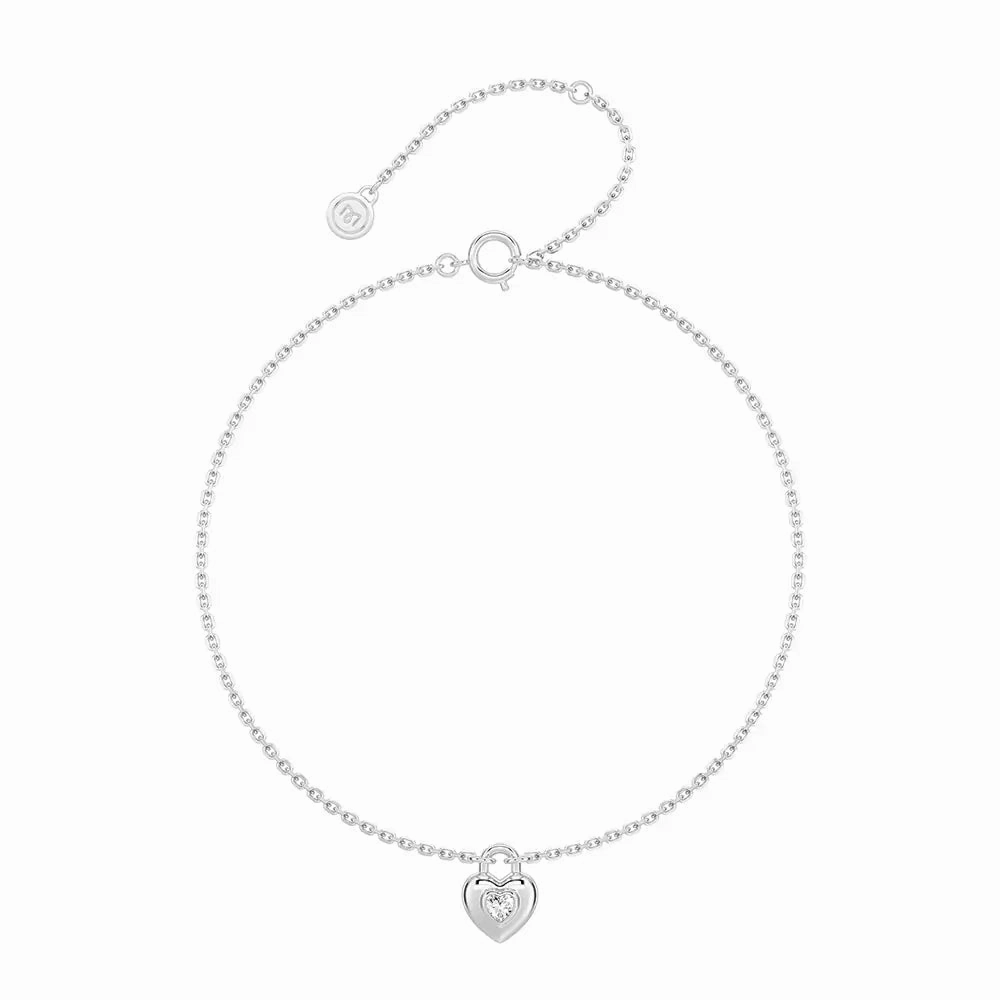 Gentle Accent Graceful Charm Love Lock Heart Bracelet with Solitaire Moissanite Charm