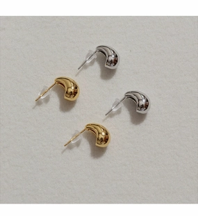 Lucy Chestnut Stud Earrings Gold & Silver Fashionable Vibe