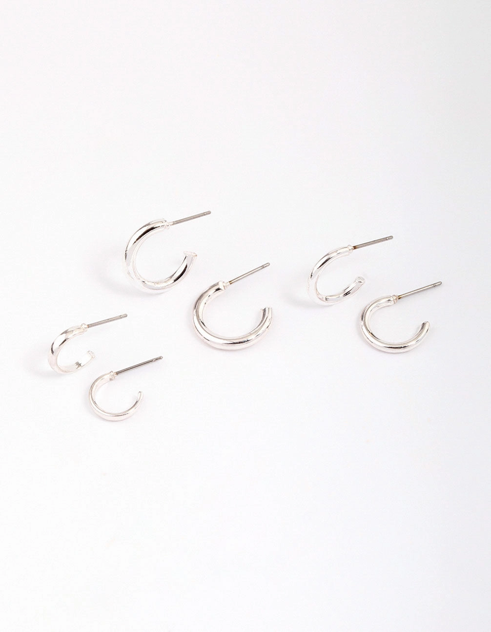 Bold piece Silver Graduating Clean Huggie Hoop Earring 3-Pack