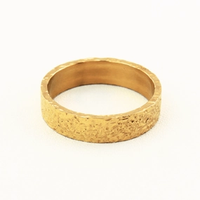 LUX THICK HAMMERED BAND RING Polished Appearance Minimal Glimmer
