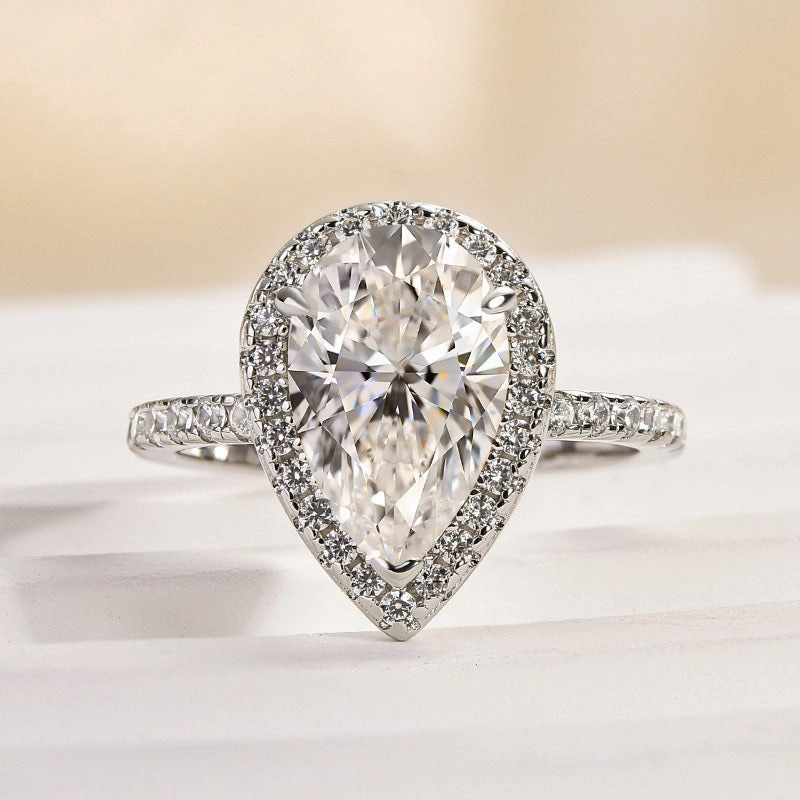 Exquisite Detailing Daily Details Louily Moissanite 2.5 Carat Halo Pear Cut Engagement Ring