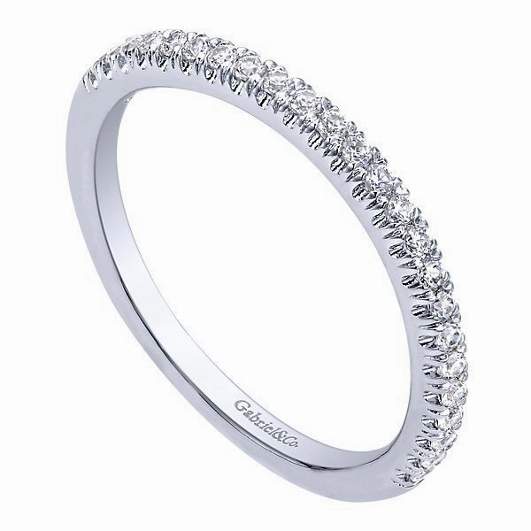 Glamorous Finish Classic Shine Slightly Contoured Pave Diamond Band .17 Cttw 14K Gold 306B