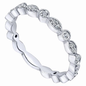 Marquise Shaped Round Diamond Ring 14K White Gold Weekend Glam High-Quality Piece