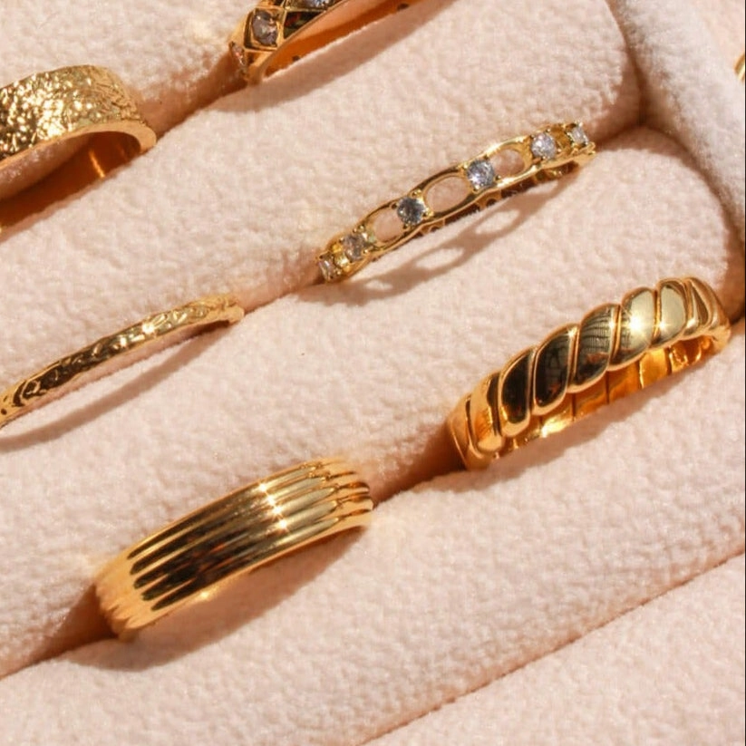 Adjustable Fit MELLIE BRAIDED BAND RING