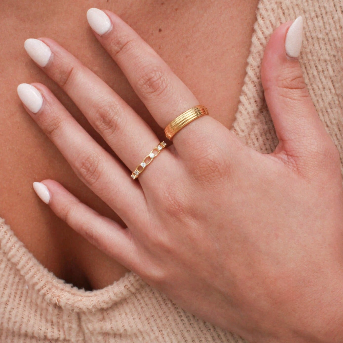 MICKEY CZ DIAMOND RING Graceful Appearance HighEnd Mark