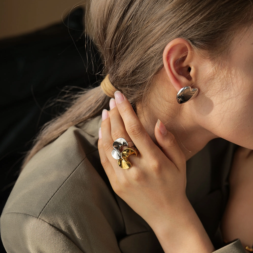 standalone piece Exclusive Accessory Mila Wide Ruffle Ring Gold & Silver