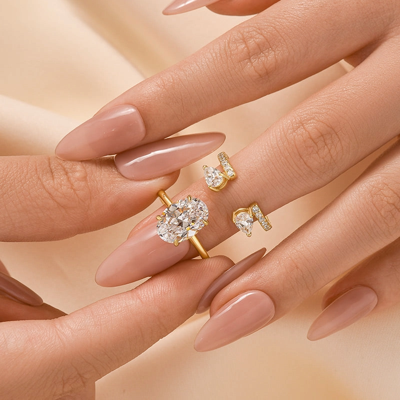 Sunlight Shine 4.5 Carat Oval Cut Insert Wedding Ring Set For Women