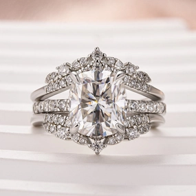 Radiant Gems Moissanite 3.0 Ct Cushion Cut Insert Wedding Ring Set With Jacket Stack Wedding Band