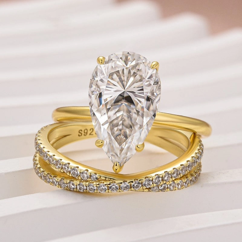 Moissanite 4.0 Ct Pear Cut Yellow Gold Wedding Ring With X Criss Cross Wedding Band Day To Day Elegant accessories