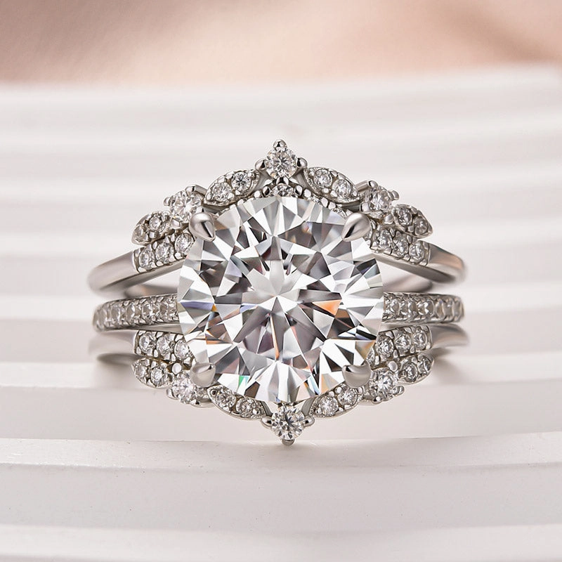 Moissanite 4.0 Ct Round Cut Insert Wedding Ring Set With Jacket Stack Wedding Band Glistening Shine