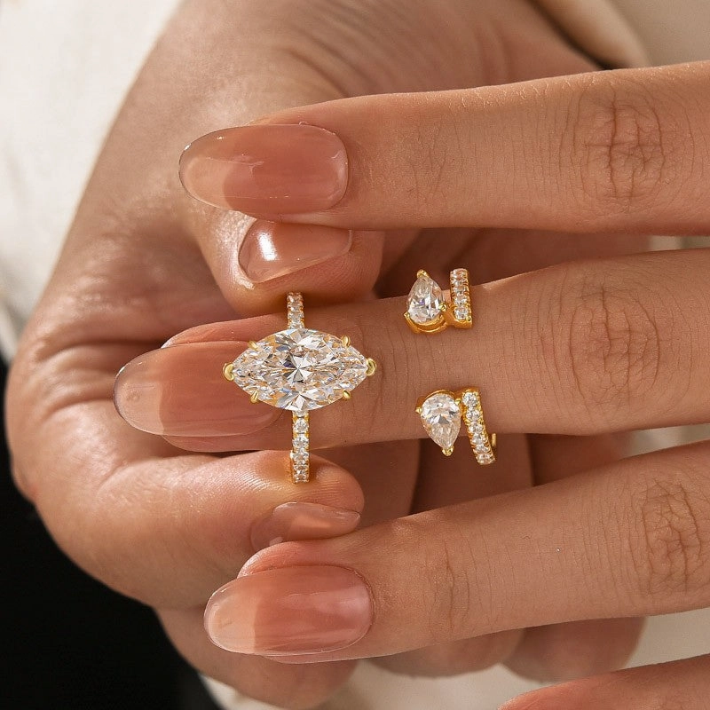 Moissanite 4.0Ct Marquise Cut Yellow Gold Wedding Ring with Pear Cut Wedding Band Daytime Look