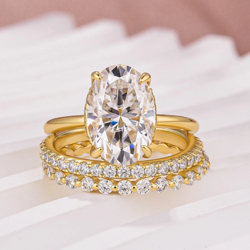Exquisite Style Moissanite Solitaire 4.0Ct Oval Cut Yellow Gold Women's Wedding Ring Set