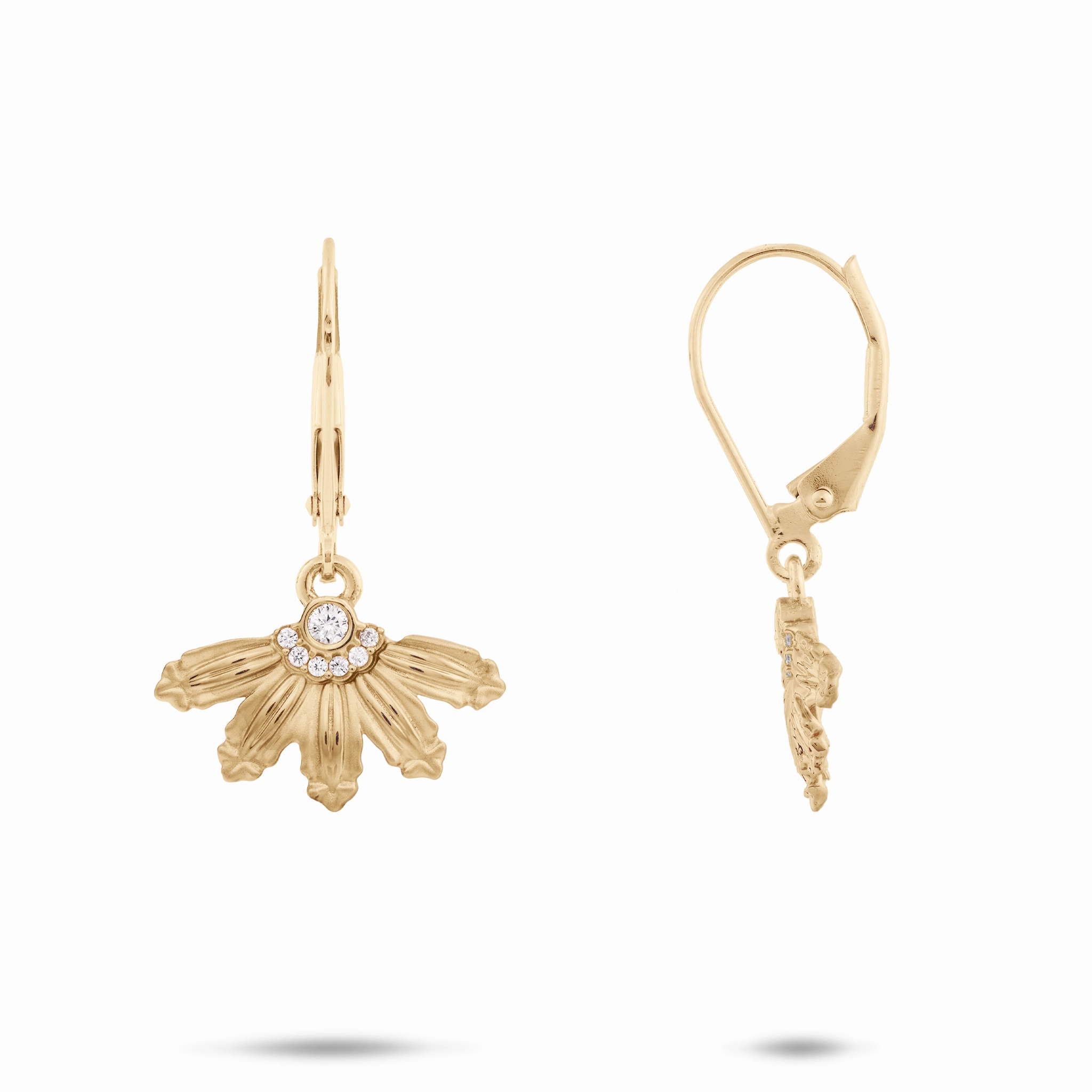 Beautiful Must-Have Ornate Piece Mountain Naupaka Earrings in Gold with Diamonds - 10mm