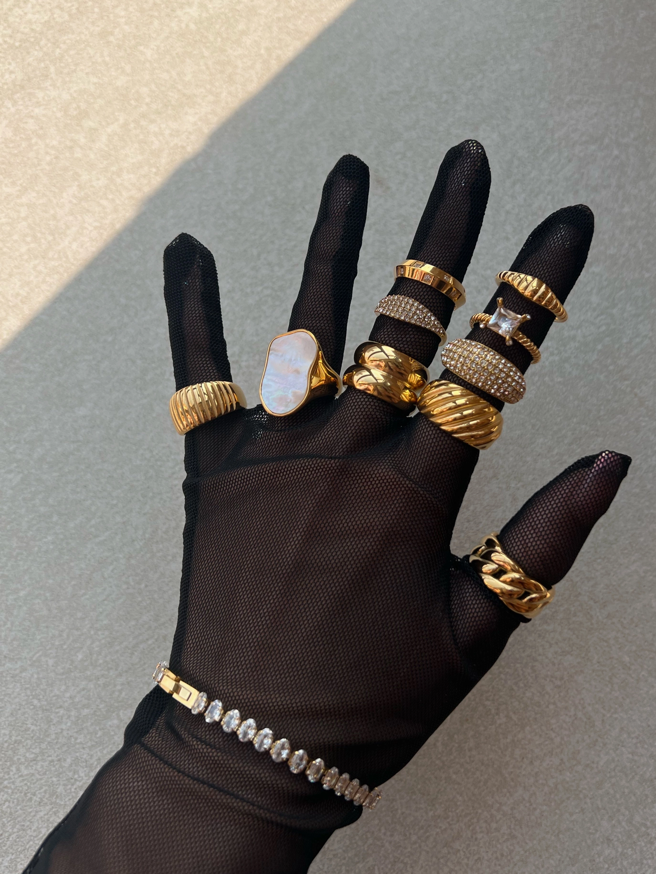 Oblession Bold Waterproof Statement Rings 18K Meaningful Appearance