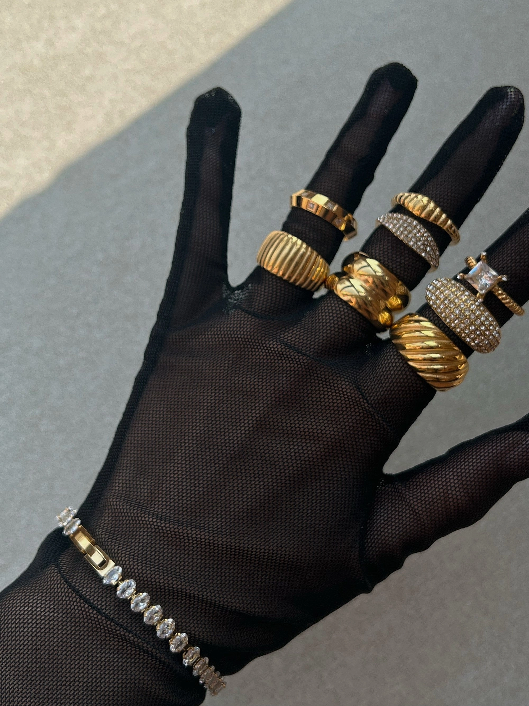 Matte Look Family Bond Oblession Bold Waterproof Statement Rings 18K