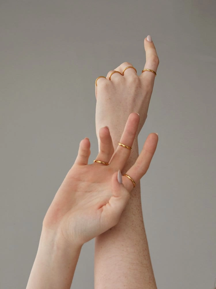 Oblession Essentials 2mm Round Ring 18K Waterproof Layered Ring Bold Work