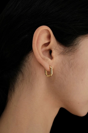 Matte Item Oblession Essentials Square Hoops Large & Small Gold