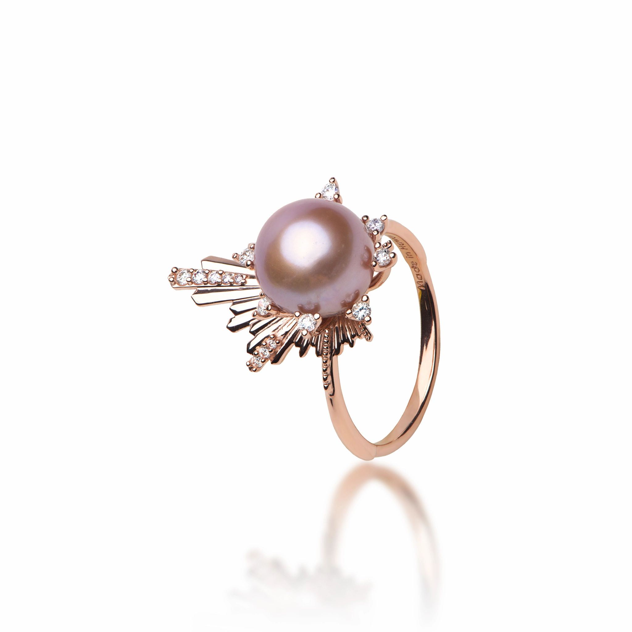 Sturdy Style E Ho???la Lavender Freshwater Pearl Ring in Rose Gold with Diamonds - 21mm