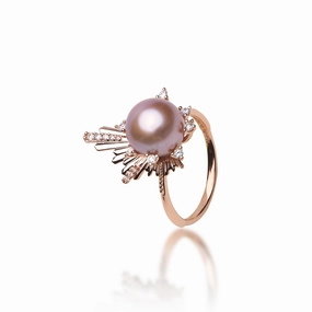 Wonderful Object Premium Style E Ho???la Lavender Freshwater Pearl Ring in Rose Gold with Diamonds - 21mm
