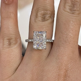 Louily Exclusive 8*11mm Radiant Cut Engagement Ring For Women In Sterling Silver Trend Style