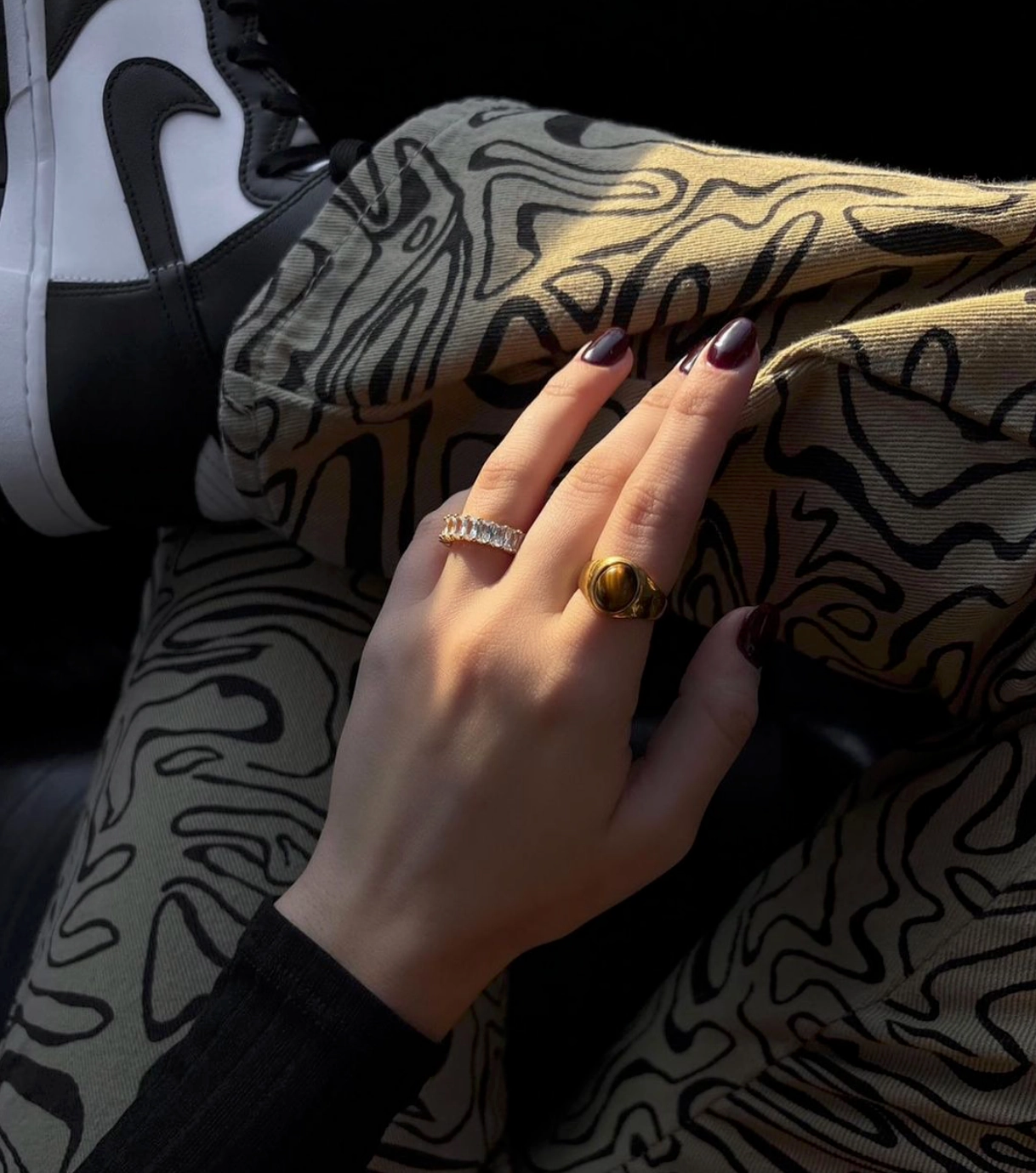 Simple Mark Amazing Expression Pagona Oval Stone Ring 18K on Titanium Steel