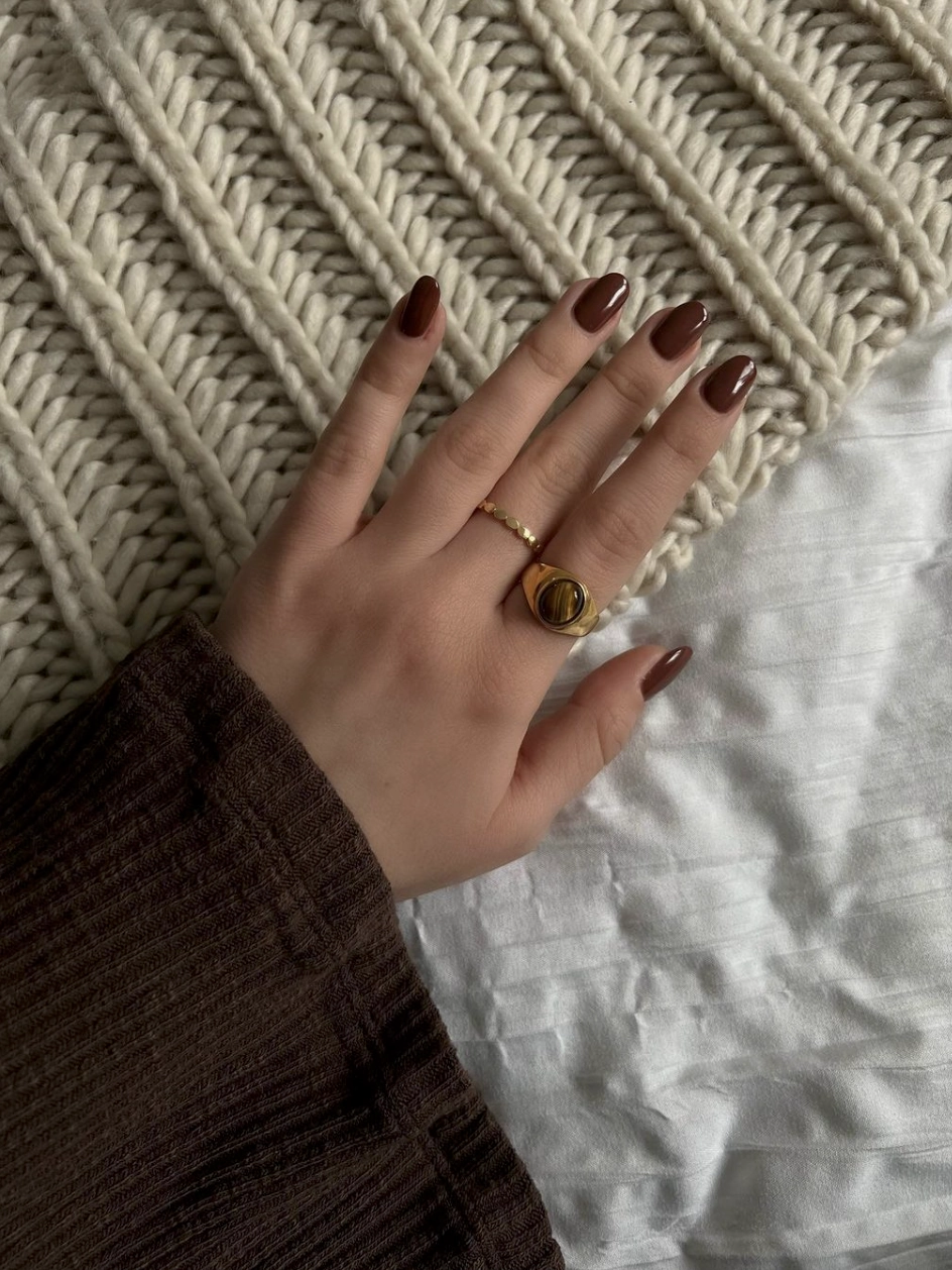 Handcrafted Expression Unique Mark Pagona Oval Stone Ring 18K on Titanium Steel