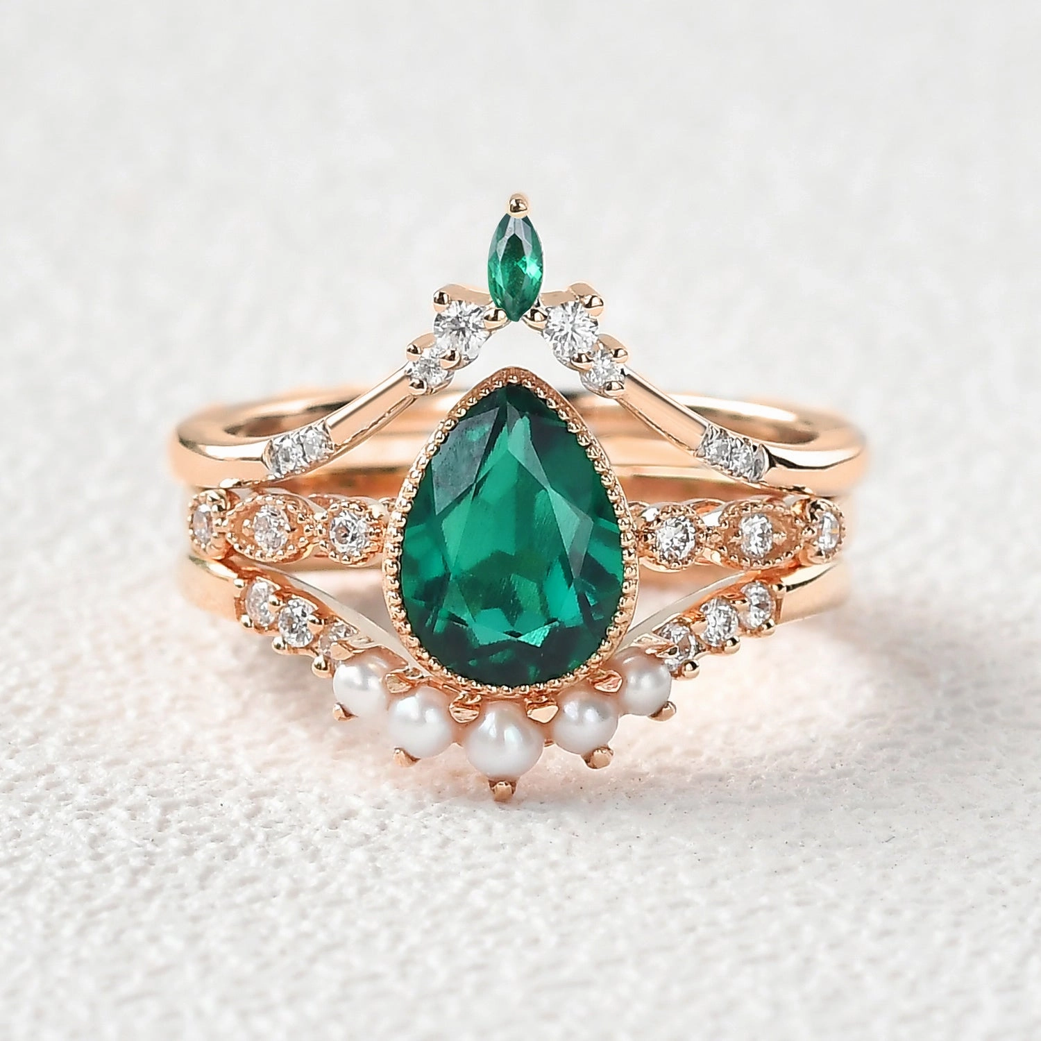 Festive Outfit Pear Cut Emerald & Pearl Multiple Ring Set 3pcs