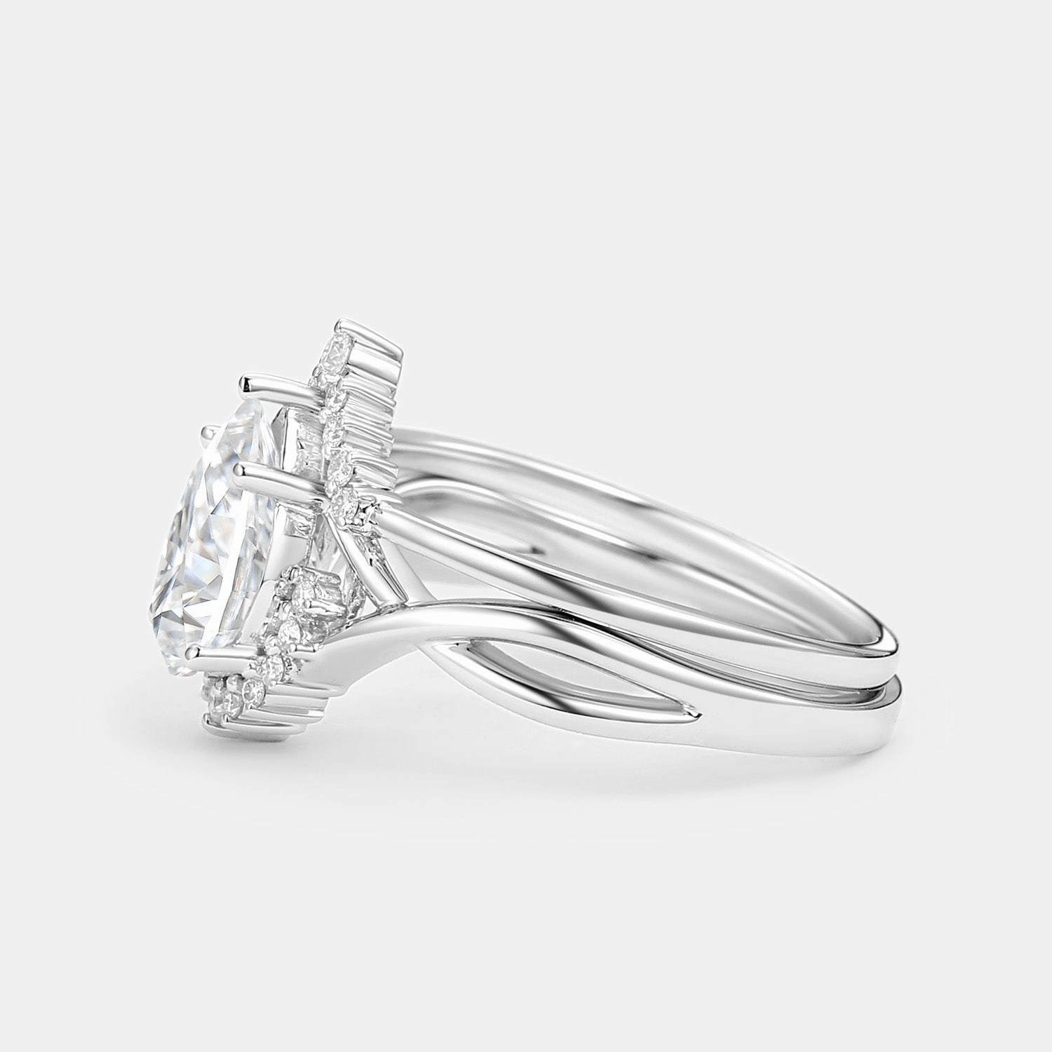 Pear Cut Moissanite Infinity Engagement Ring Set 2pcs Highlight Edge Dazzling Detail
