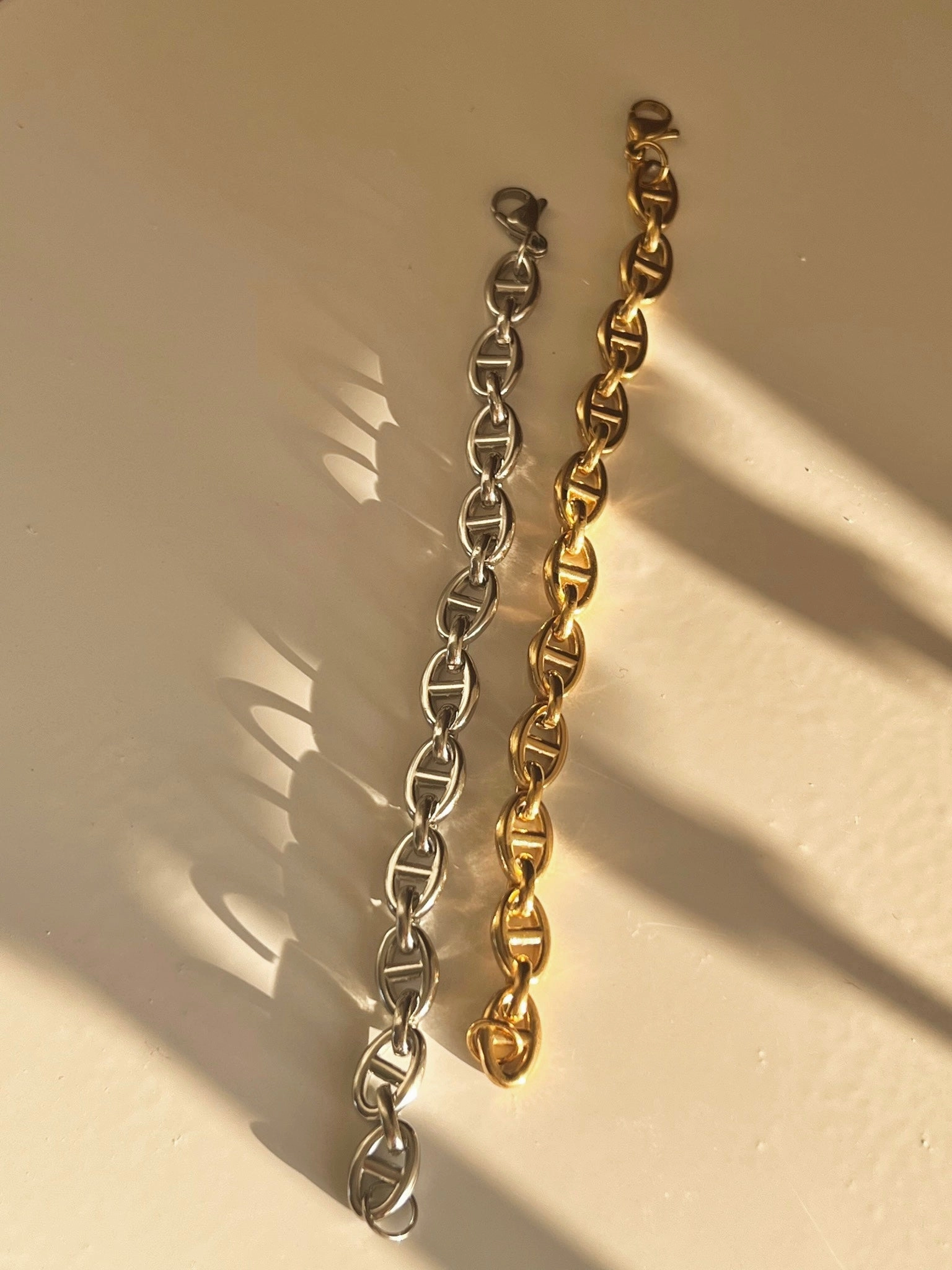Distinct Accent Penelope Chunky Coffee Bean Linked Chain Necklace & Bracelet 18K Gold/Silver